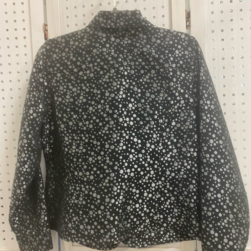 Ruby Rd. Black and Silver Patterned Jean Jacket - image 2